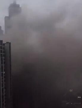 重庆市南岸区南坪西计大厦帝豪KTV发生火灾致多人受伤